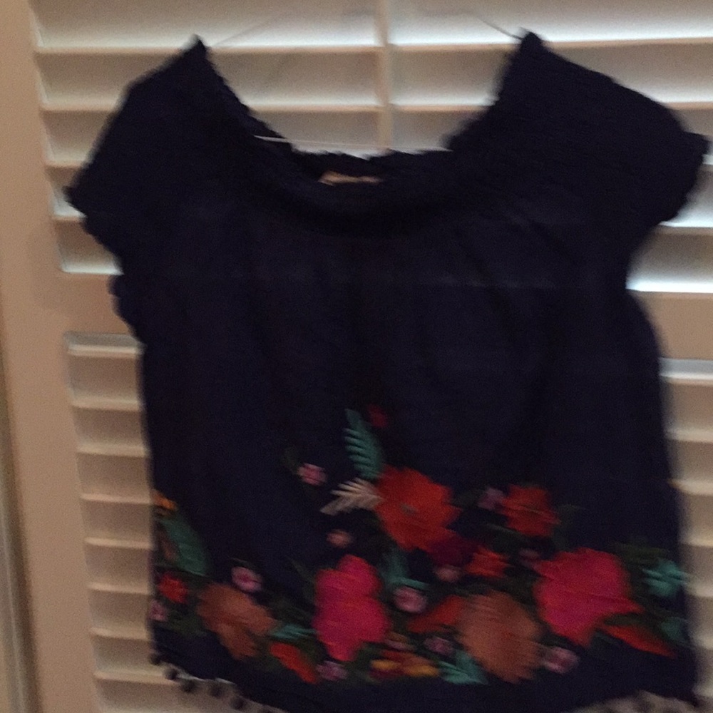 Blouse - Picture 1 of 3